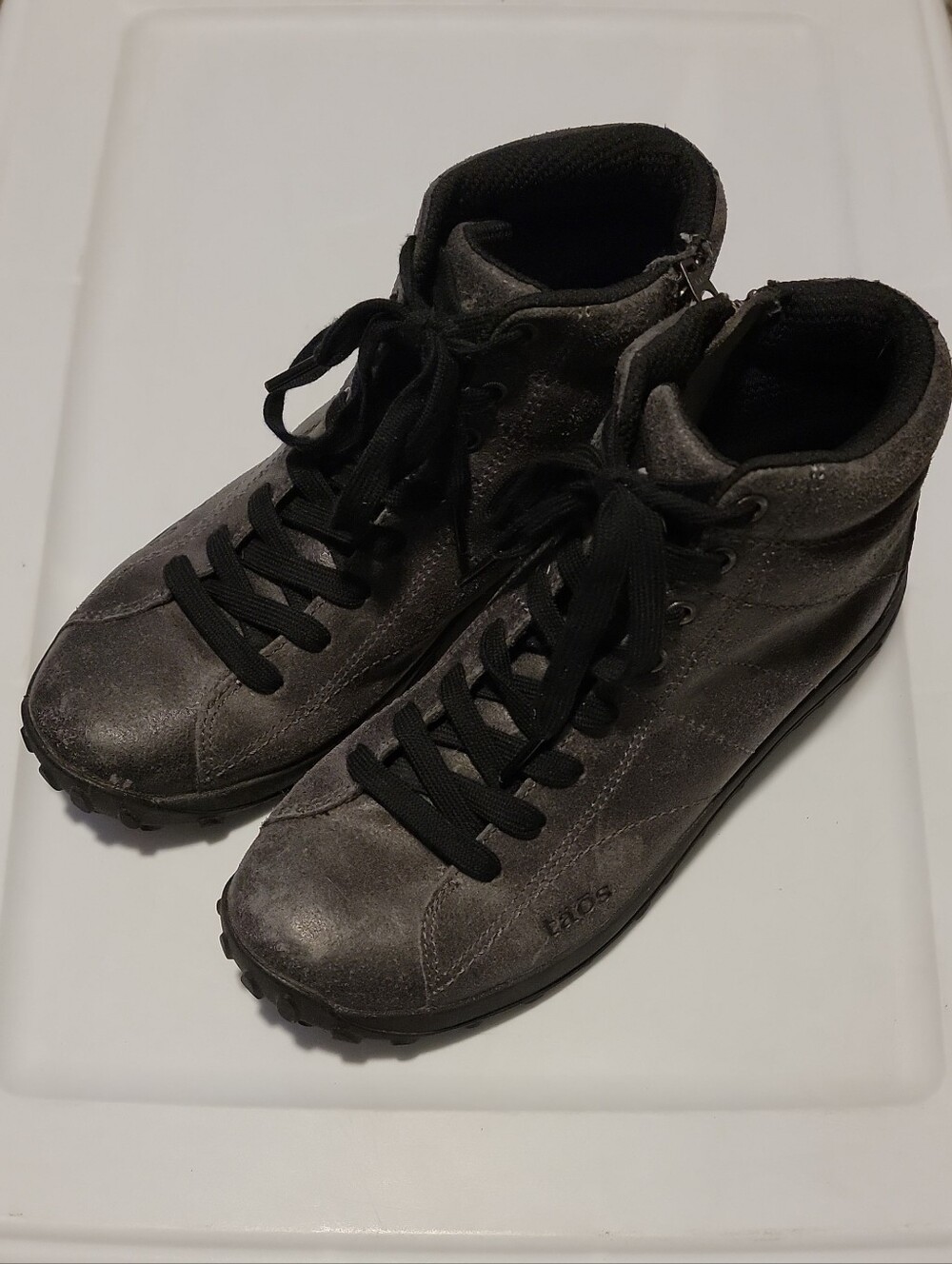 Taos Footwear Gray Trail Mix Sneaker Ankle Booties Charcoal Ruff Out Size 9